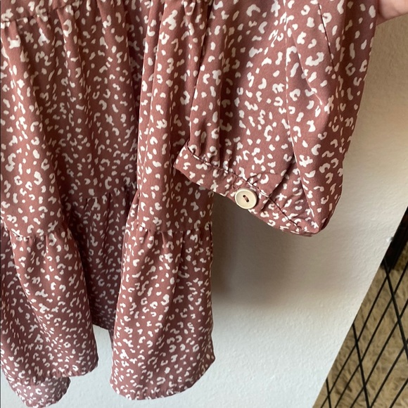 Pink Button-Down blouse - Picture 4 of 5